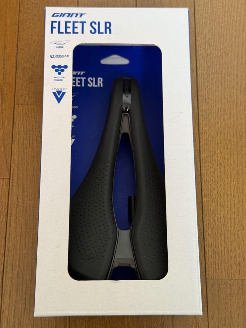 未使用品 GIANT FLEET SLR 軽量カーボンサドル 美品】Giant Fleet SLR