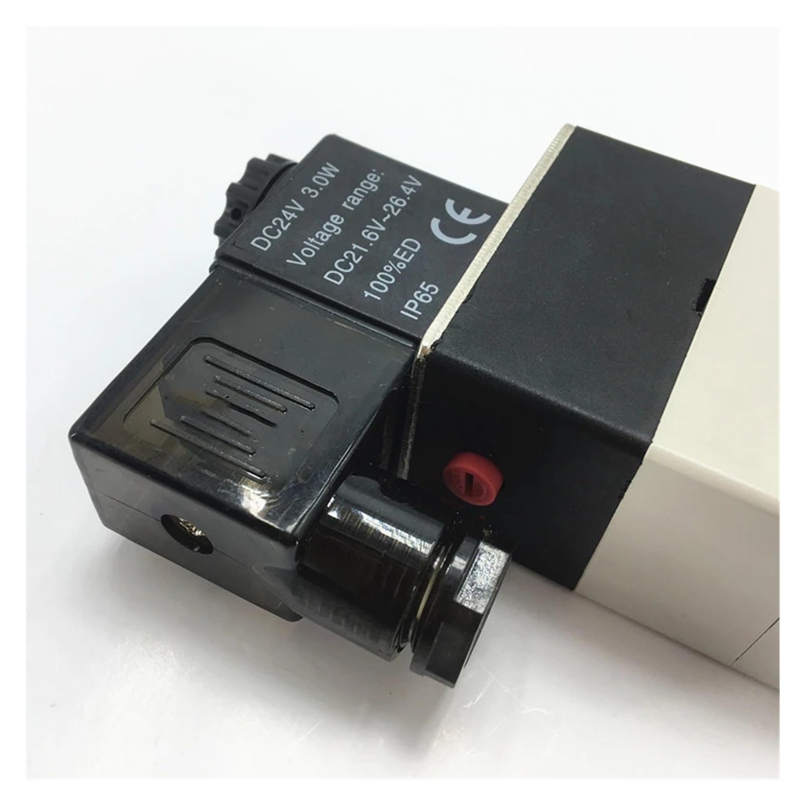 4V430C-15 DC24V Podwójny elektromagnes 5/3-drożny CPE14-M1BH-5L 3GL 5J-1/8 CPE14-M1BH-5/3G-QS-6 196903 196941 Zawór elektromagnetyczny 4V400(196929)