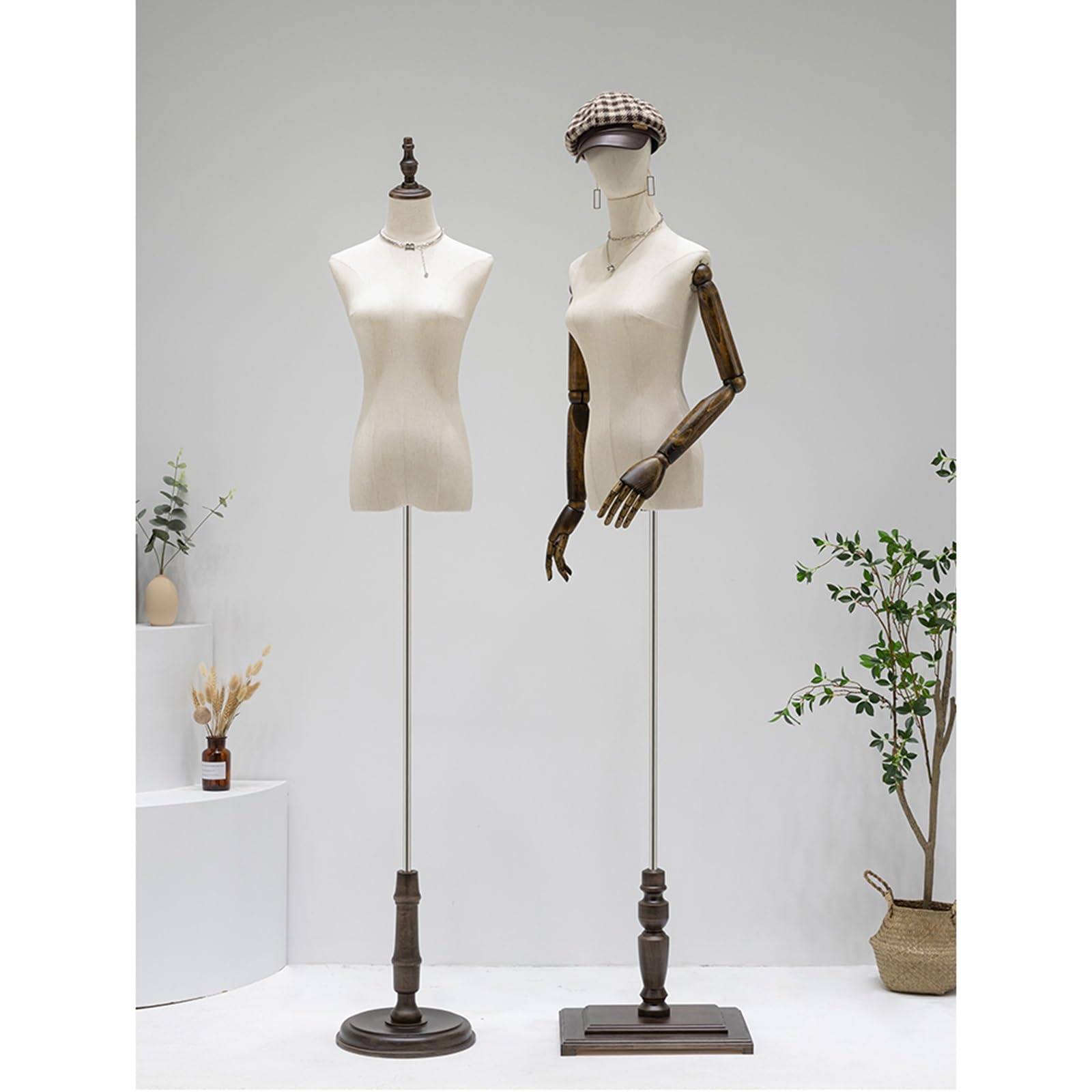 Manichino, Torso Maschile Regolabile da 57-72 Pollici con Testa e Base in Legno - Perfetto per la Vendita al Dettaglio di Abbigliamento, Sartoria ed Esposizione (Base Stile 3)