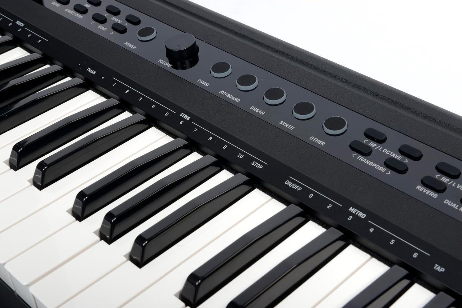 Woodbrass XPL1 - Pianoforte digitale portatile amplificato, 88 note, leggero, compatto e versatile, 25 suoni di qualità e amplificazione stereo, tastiera per imparare, perfezionare o giocare sul palco