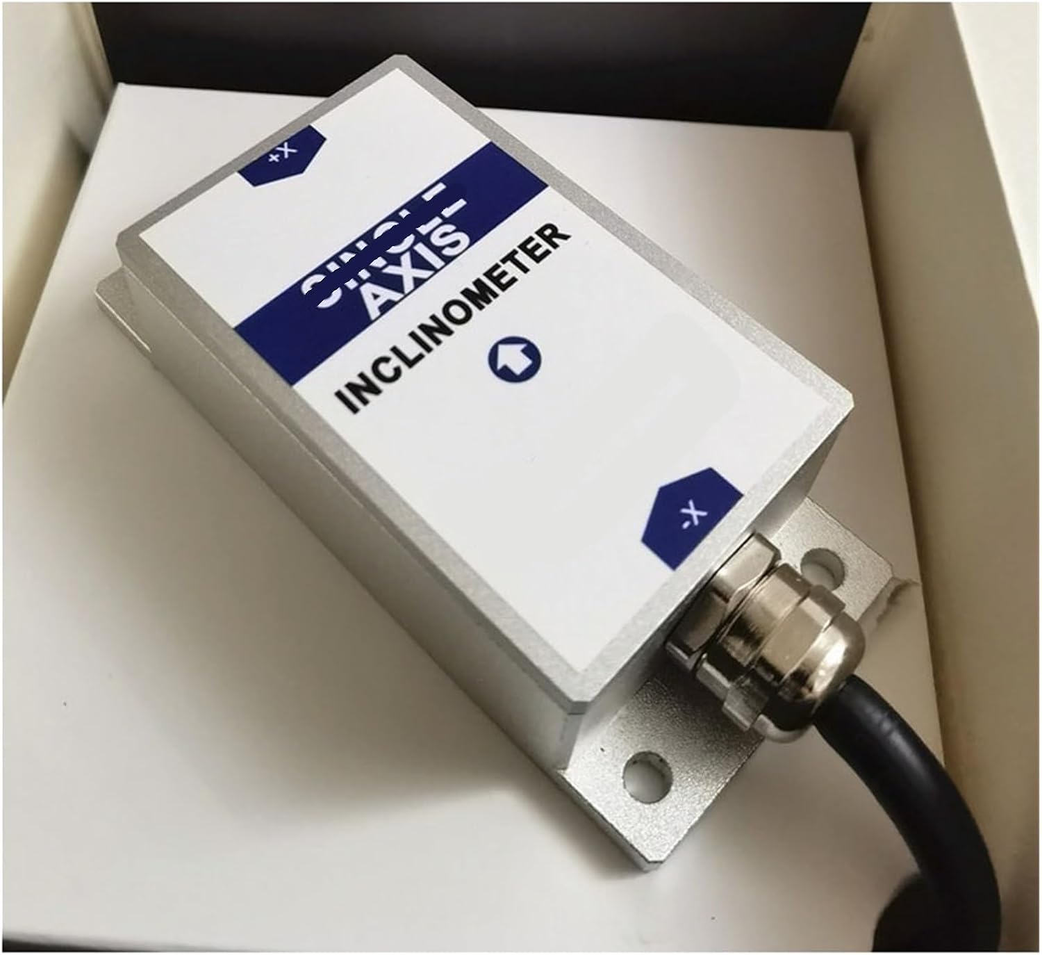 Tilt Angle Sensor BWL310 Tilt Angle Sensor Single Axis Inclinometer with Accuracy 0.1 Degree Resolution 0.01 Degree(0-10V BWL310)