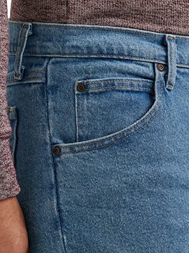 Image of Wrangler Men's Classic 5-Pocket Regular Fit Cotton Jean