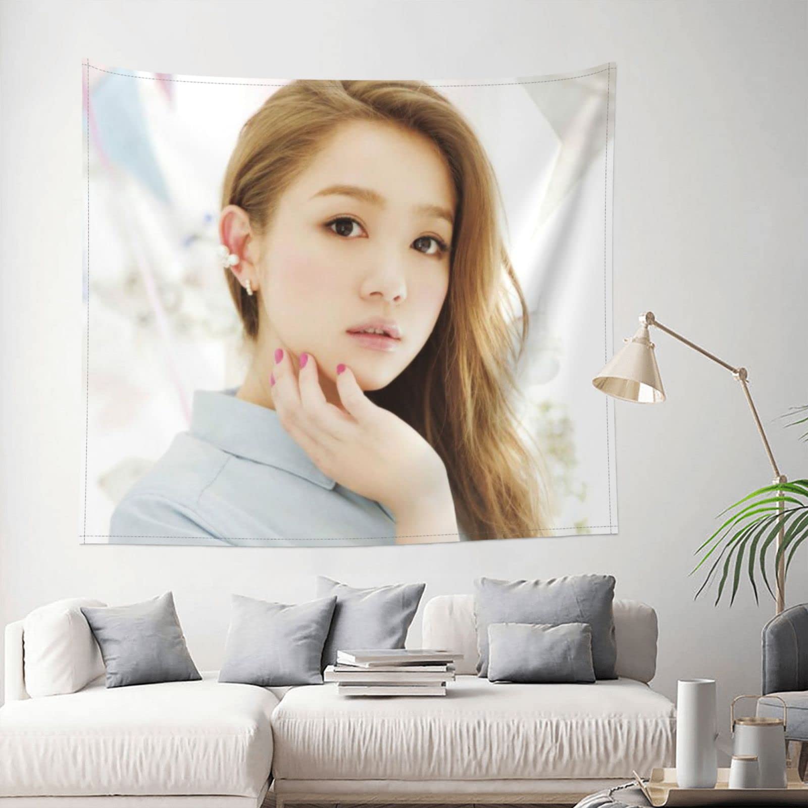 Amazon.co.jp: 西野カナ タペストリー 壁掛け 152×130cm 装飾用品 個性