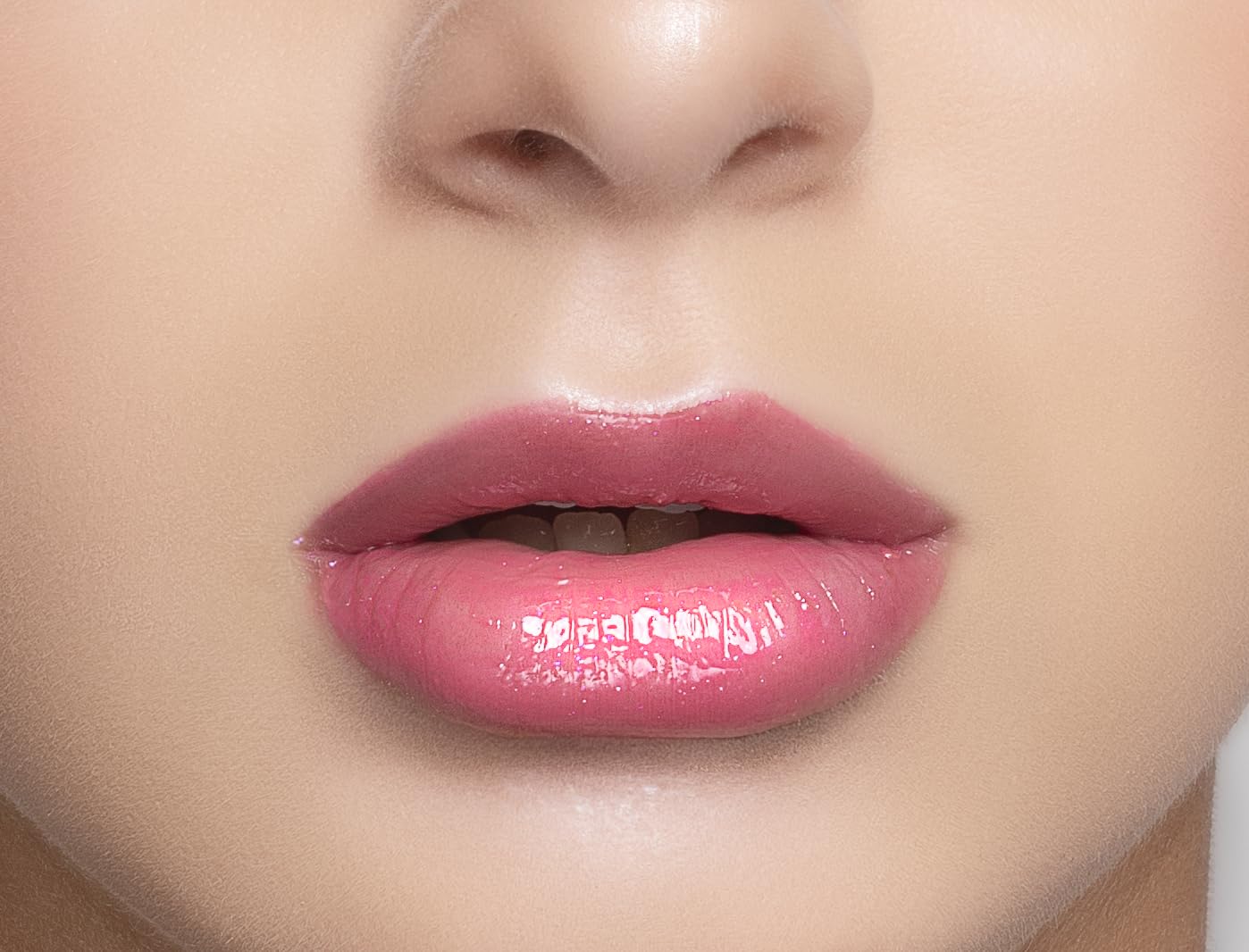 VivienneHu Goldsand Max Shine Lip Gloss | Non-Stick, Moisturizing Lip Gloss for Women with High-Impact Color - RoseMagic