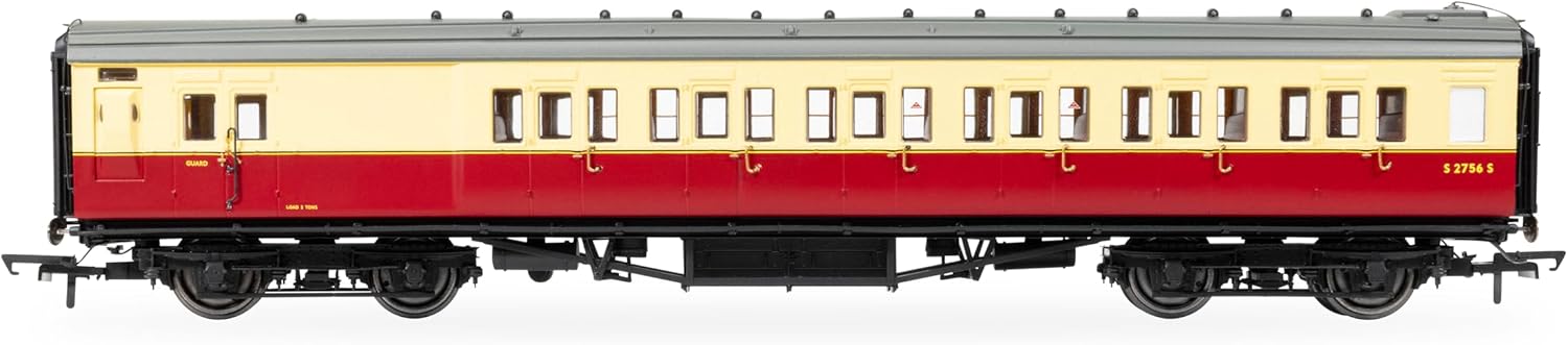 Hornby BR Maunsell Brake Third Class Coach S3753 Set 222
