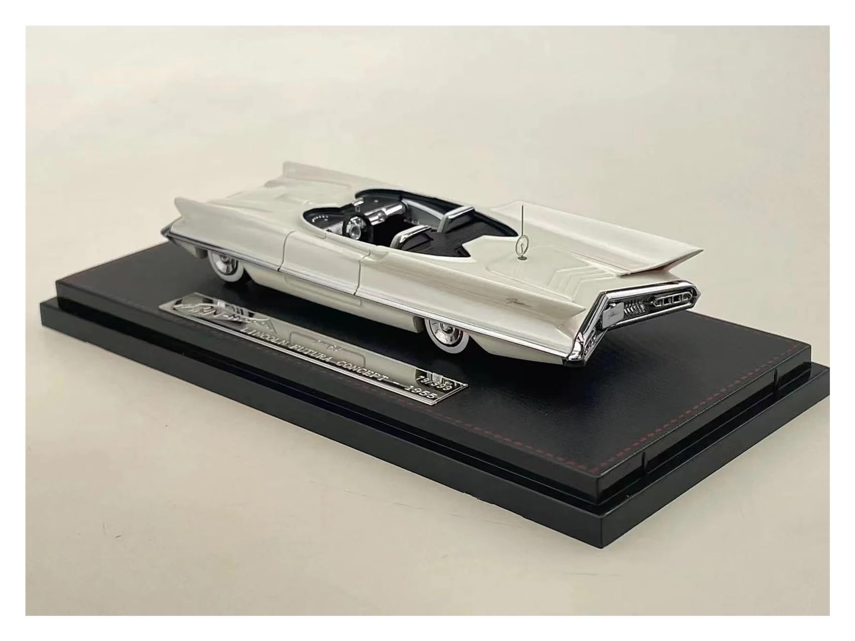 Amazon | ミニカー リンカーン フューチュラ 407 コンセプトカー