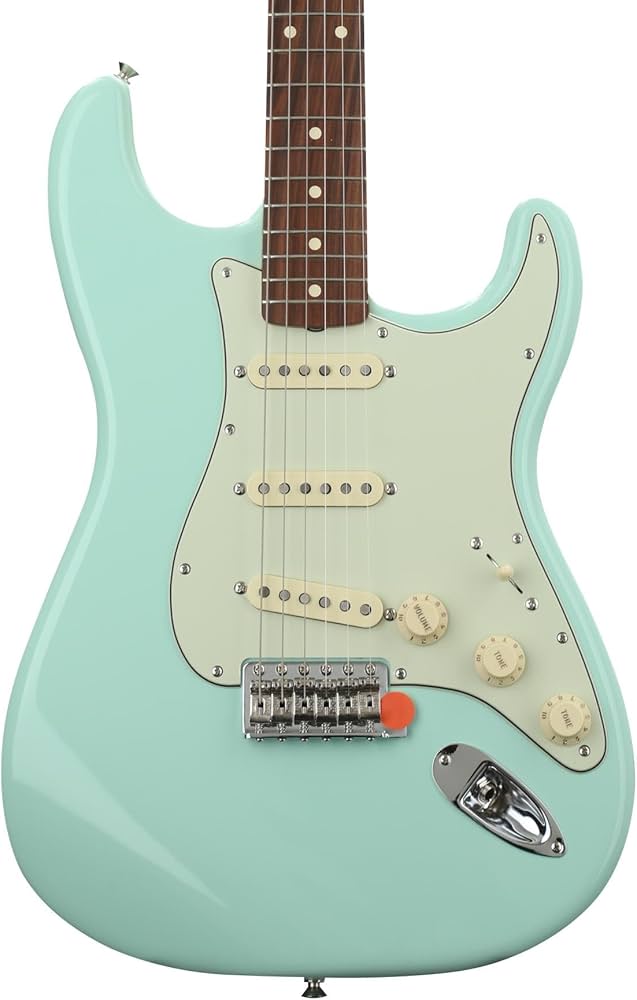 マサFender Mexico Vintera ‘60s Strato Fender Vintera Road Worn 60s Stratocaster in Lake Placid Blue