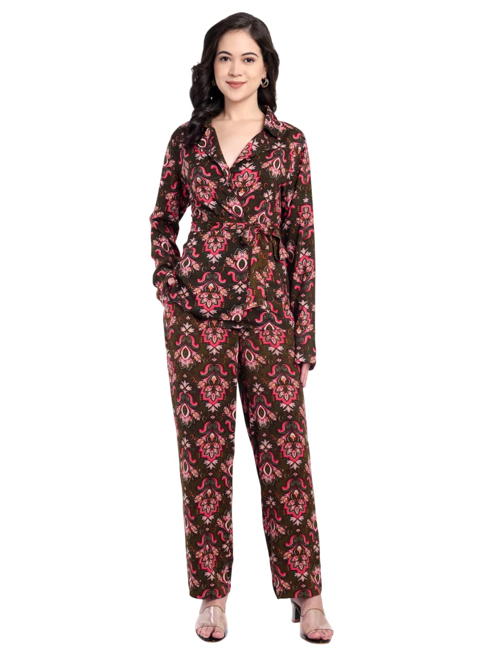 Sleek Halter Neck Co-Ord Set – Effortless Style for Day-to-Night Looks | Ideal for Summer Vacations, Casual Outings, or Trendy Weekend Wears