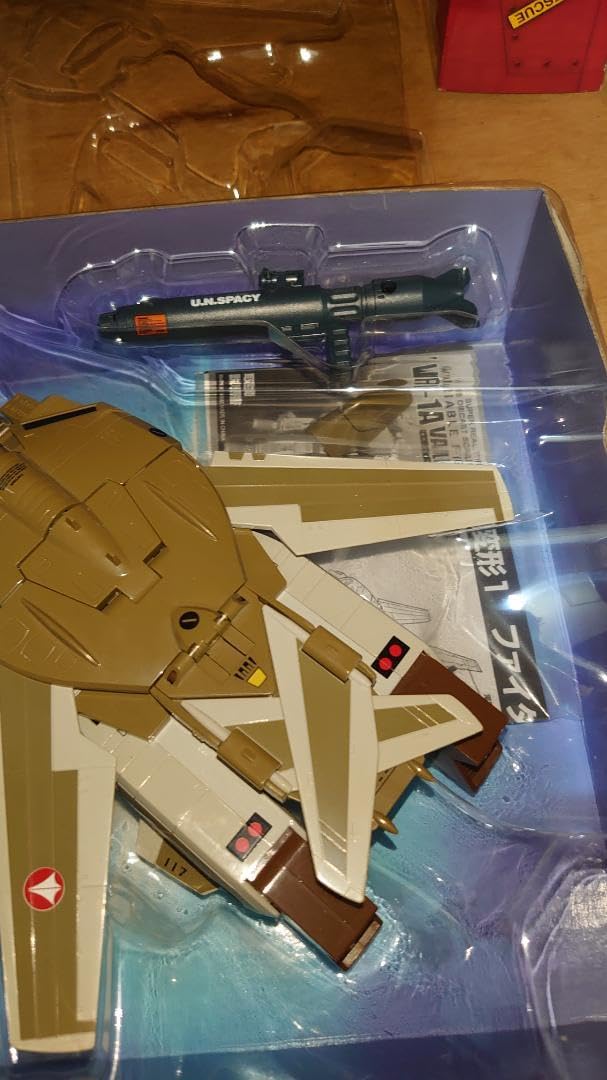 Amazon | マクロス VF-1A LIEUT. K. WARMAKER | プラモデル 通販