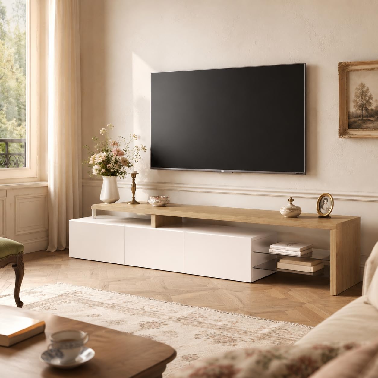Mueble bajo para TV con Espacio de Almacenamiento, Mesa de televisión con 3 Puertas y Estante de Cristal, Banco de TV para televisores de hasta 85 Pulgadas, aparador para salón, Color Blanco