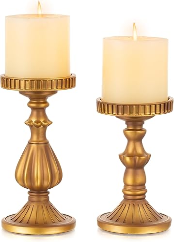 Romadedi Portavelas para velas de pilar Juego de 2 portavelas de pilar dorado vintage, soporte de vela de resina rústica para decoración moderna de