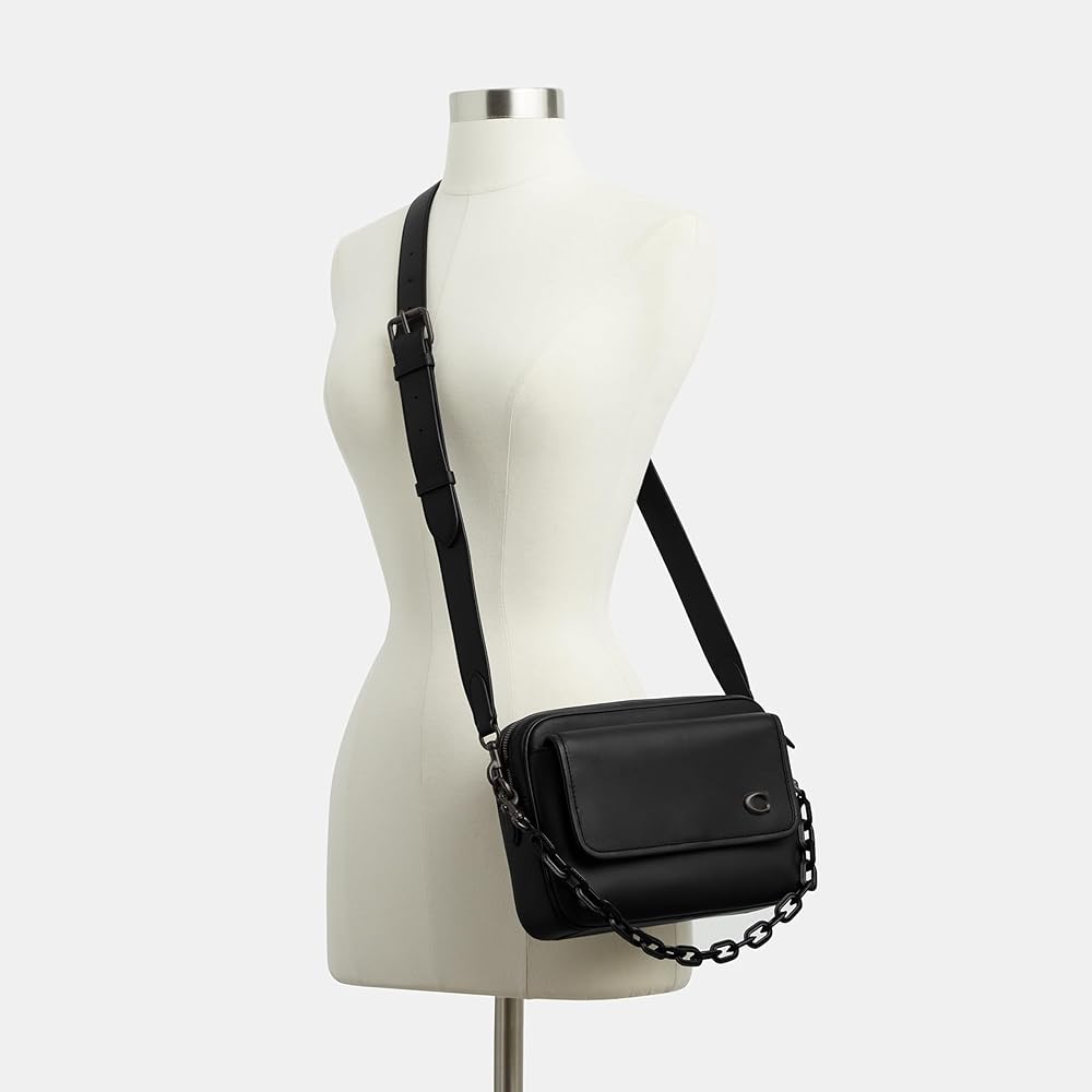 Amazon | コーチ チャーターフラップ クロスボディ 24, ブラック, One