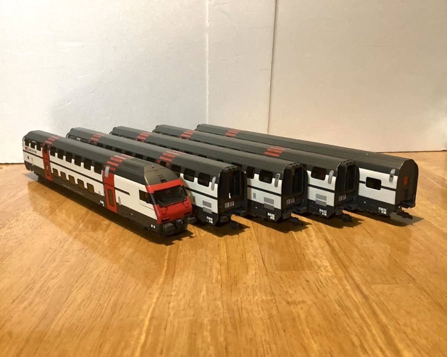 Amazon.co.jp: Roco SBB IC2000 5-Vehicle Set with Note : Toys