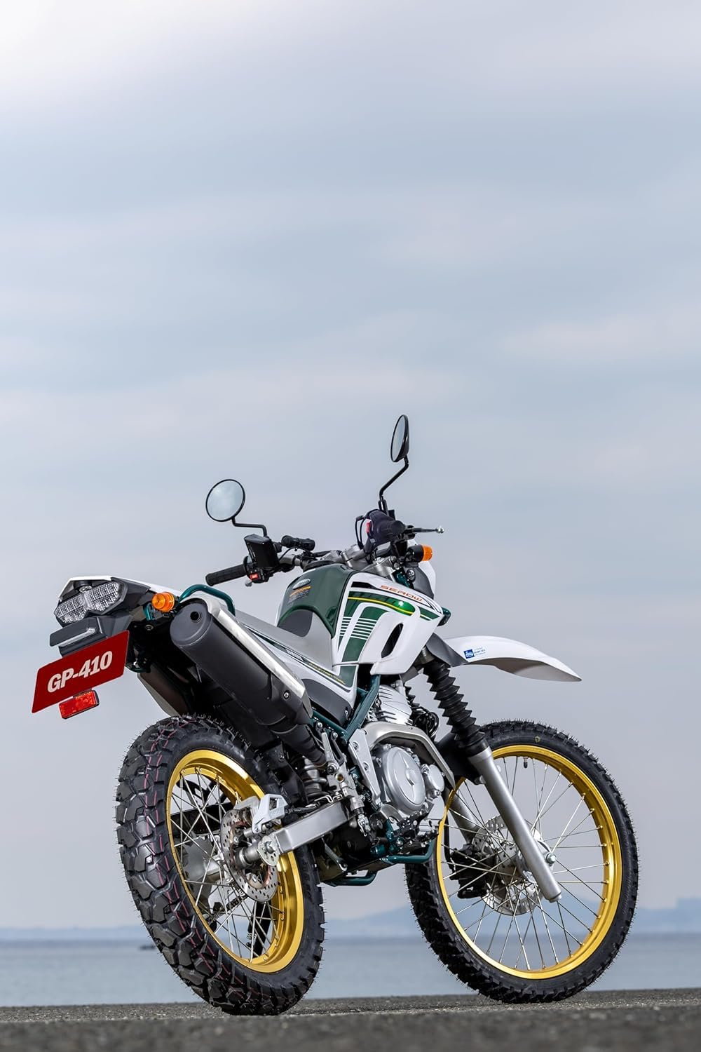 Amazon.co.jp: IRC(アイアールシー)井上ゴム バイクタイヤ GP-410 リア