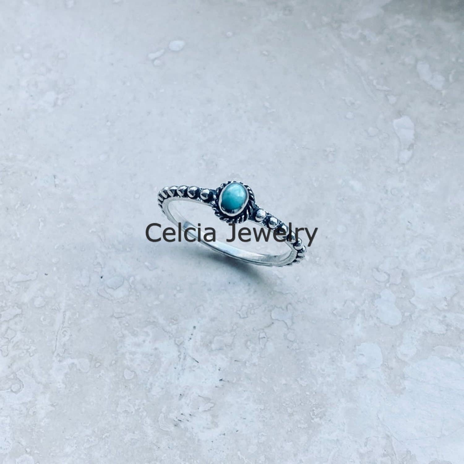 Anillo de mujer de piedra preciosa curativa natural turquesa, anillo pequeño estilo Bali, anillo solitario, anillo bohemio, anillo delicado, anillo del día de la madre