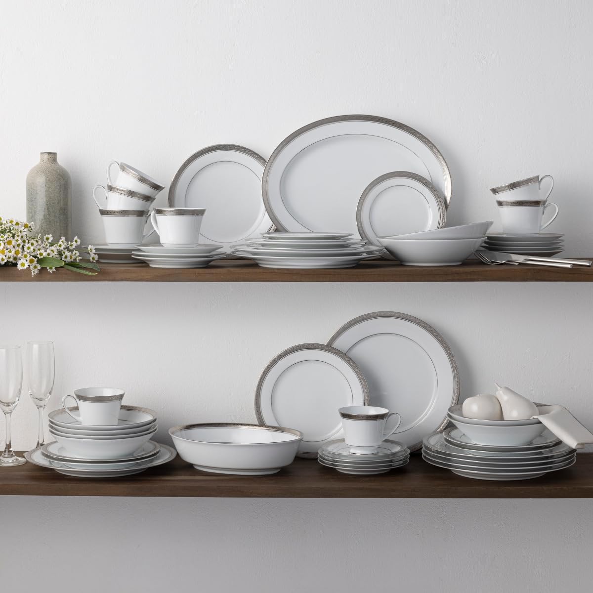 Noritake Crestwood Platinum 50 piece set, service Pakistan Ubuy