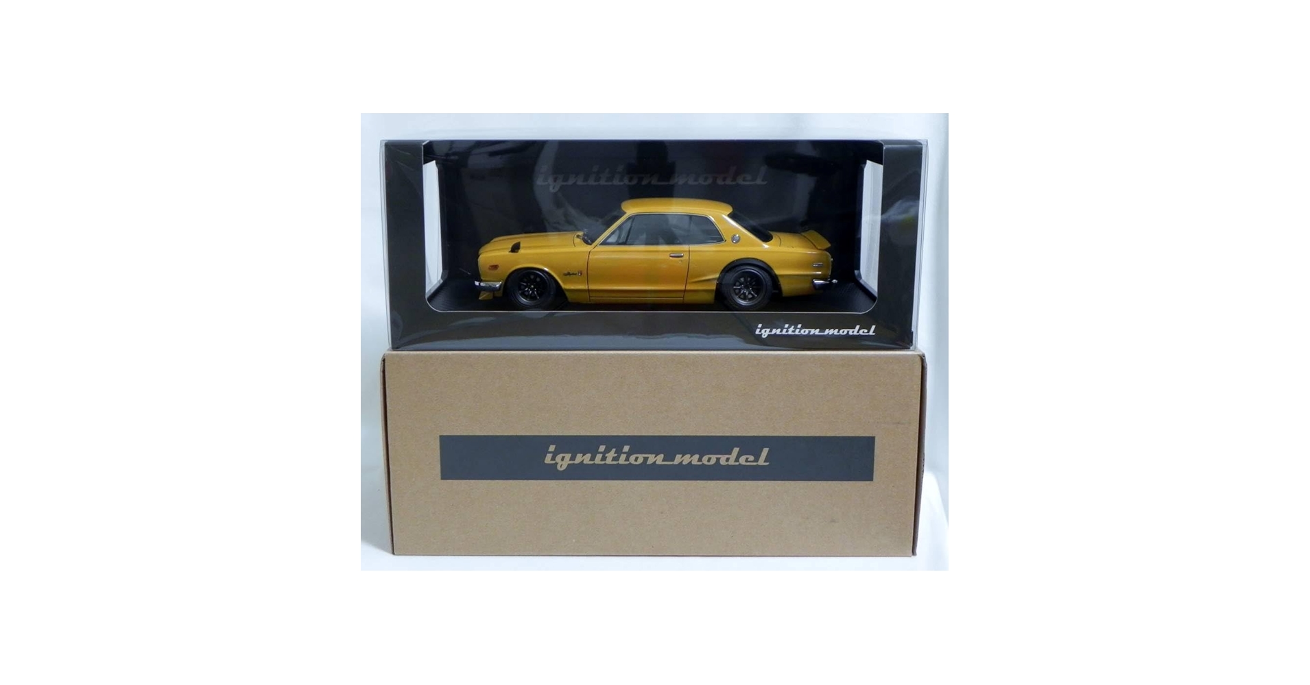 ミニカー 1/18 Nissan Skyline GT-R KPGC10 Brown Amazon.co.jp: IG 0357 1/18 Skyline 2000 GT-R KPGC10 Brown