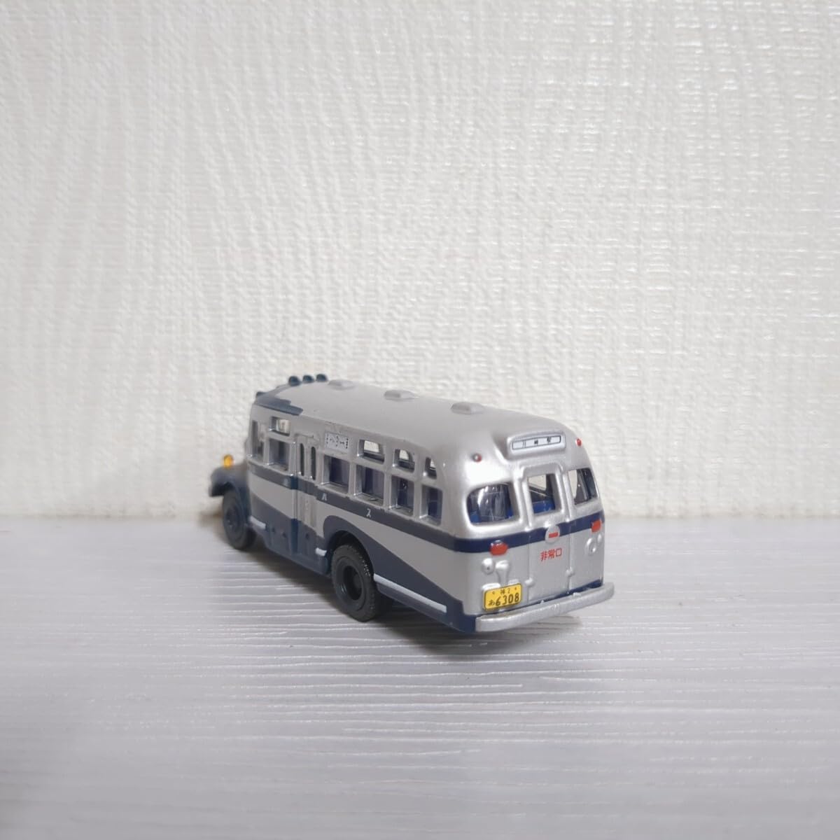 Amazon.co.jp: 昭和おもひでバス 1/110 臨港バス 川崎駅 ボンネット 