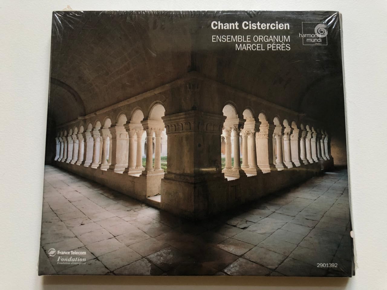 Cistercian Chants: Monodies of the 12th Century [Audio CD] Marcel P r s; Ensemble Organum & Marcel Peres; Gregorian Chant; Giovanni Pierluigi Da Palestrina; Marcel Pérès and Ensemble Organum