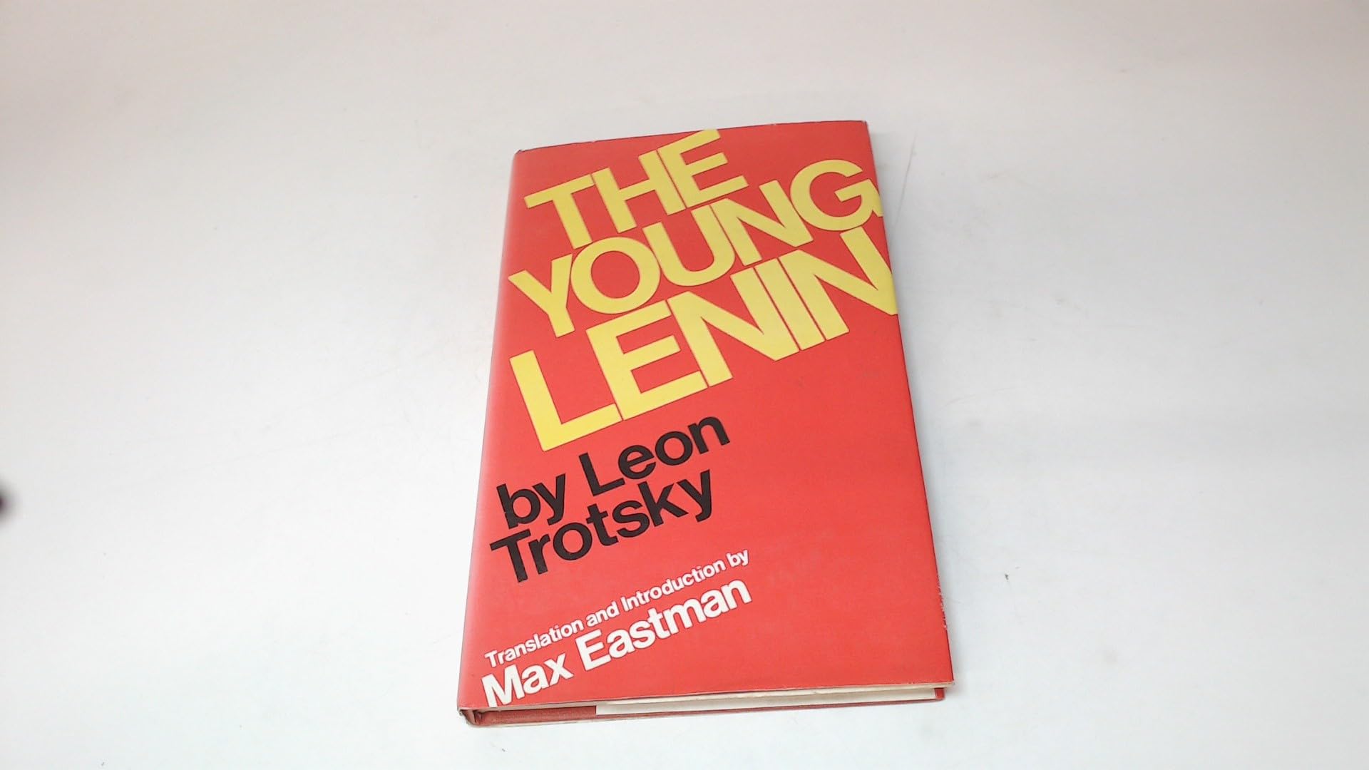 Buy Young Lenin — BookShops.in