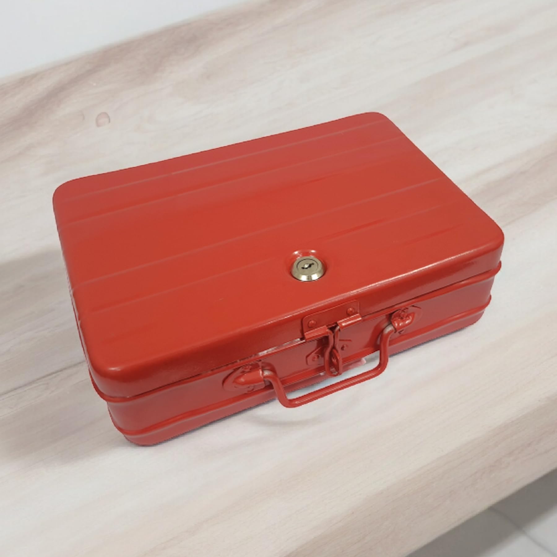 See full amazon price history chart for JAYCO Aluminium Cash/Jewellery Storage Box/Trunk - 14" Large (35 cm x 27 cm x 10 cm, Red) JAYCO Aluminium Cash/Jewellery Storage Box/Trunk - 14" Large (35 cm x 27 cm x 10 cm, Red) (B075QCDF8H) Amazon Price History, Amazon Price Tracker