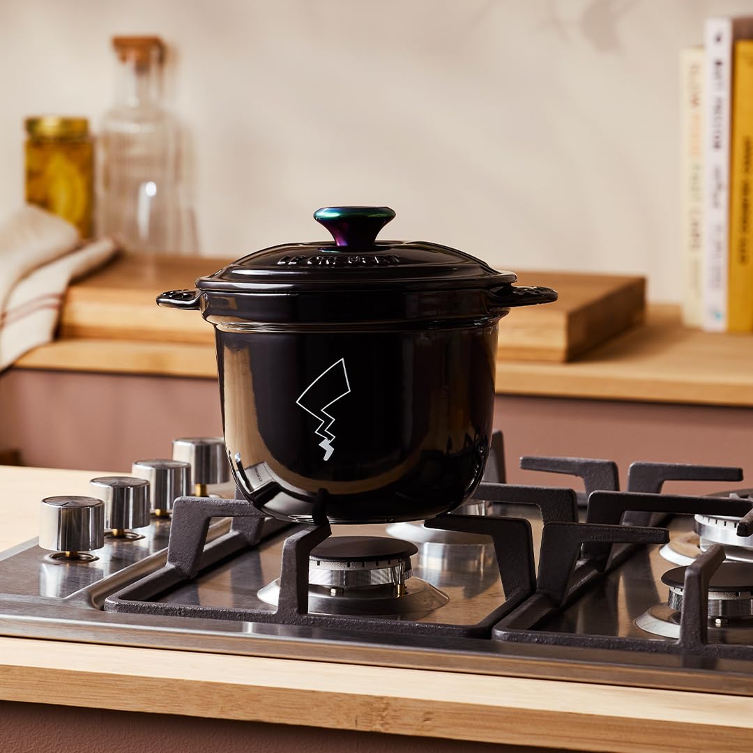 最安値！早い者勝ち　 LE CREUSET ル・クルーゼ　ポケモンエブリィ18 Amazon｜ル・クルーゼ(Le Creuset) ポケモン ココット・エブリィ