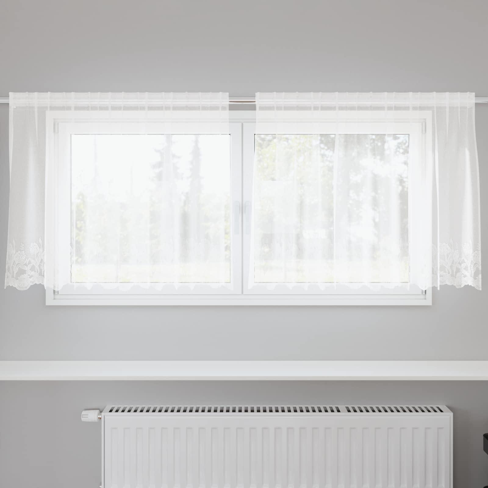 Rideau en dentelle florale pour masquer le vis-a-vis sans perdre la lumiere
