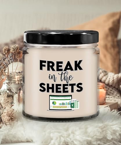 Miniatura 2 de Freak in The Sheets - Vela Excel para contador CPA Contabilidad Ideas de agradecimiento para jefe compañero de trabajo Humor de oficina, 9 onzas