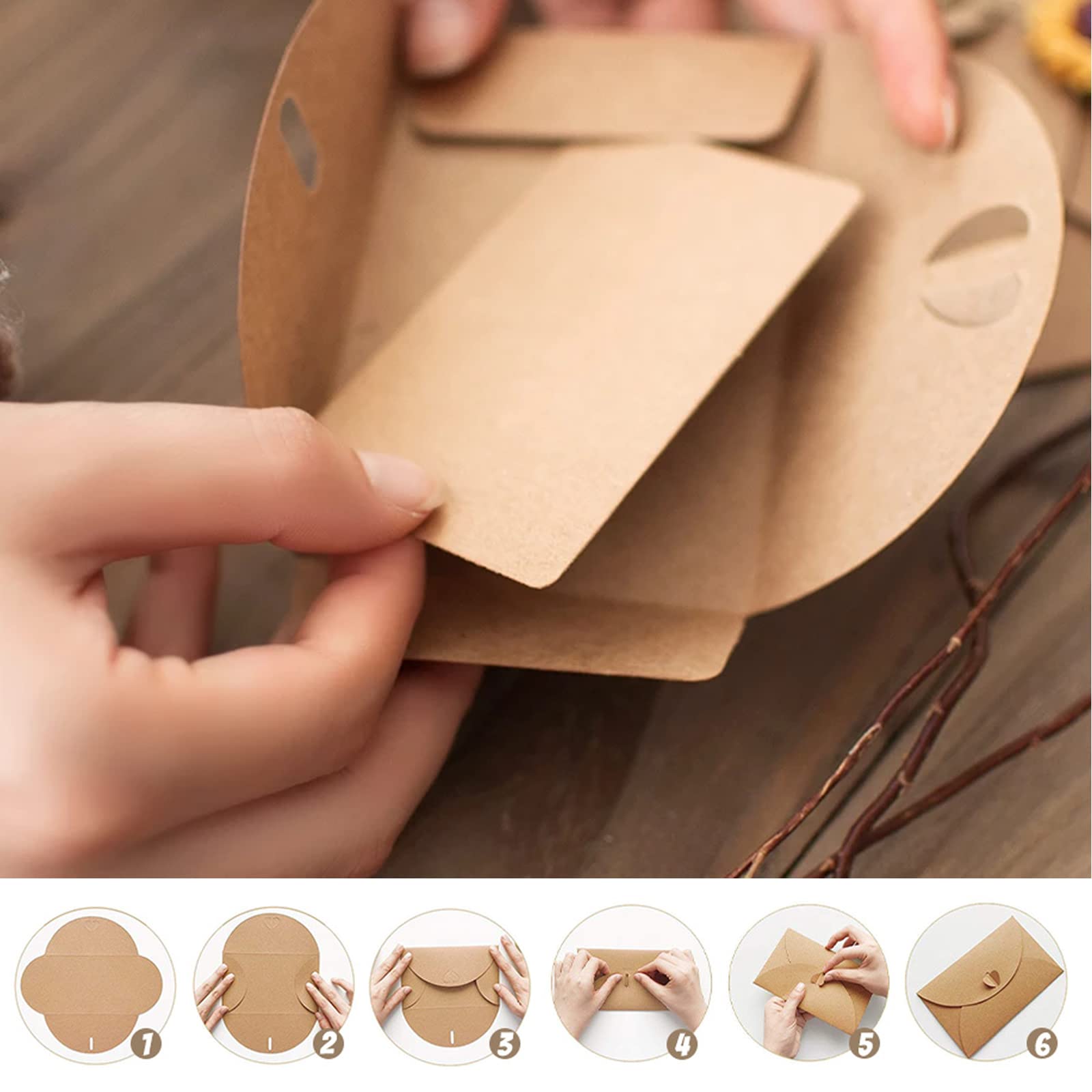 IOPYKKOA 15 Kraftpapieren Mini-enveloppen Met Hartsluiting + 15 Bijpassende Blanco Kaarten – Vintage Stijl, 10,5x7 Cm, Ideaal Voor Cadeaubonnen, Uitnodigingen En Zelfgemaakte Kaarten