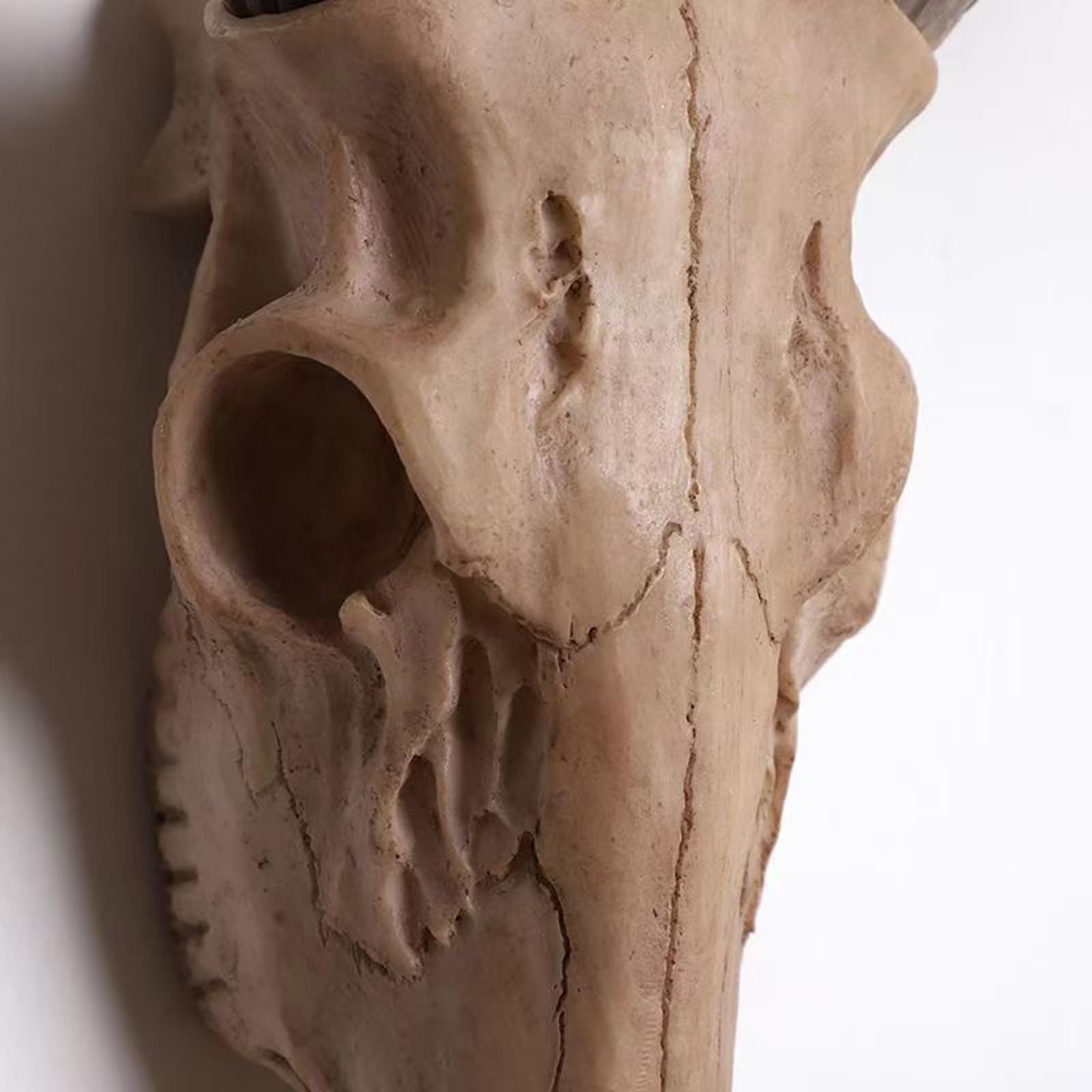 Supporto da Parete con Teschio di Cervo Finto, Scultura Moderna con Corno di Cervo, Decorazione Fatta a Mano(C)