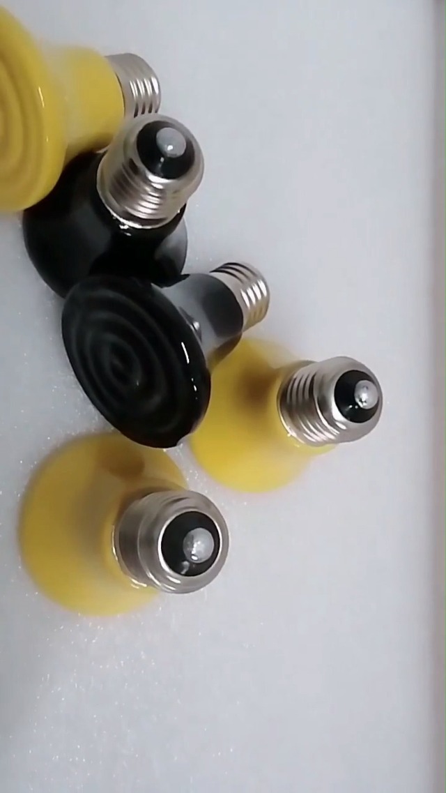 Lampada Riscaldante Ceramica 25W Per Rettili - Emettitore Calore A Infrarossi Senza Luce, Per Terrario - Foto 11