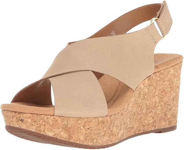 Clarks Women's Annadel Eirwyn Wedge Sandal