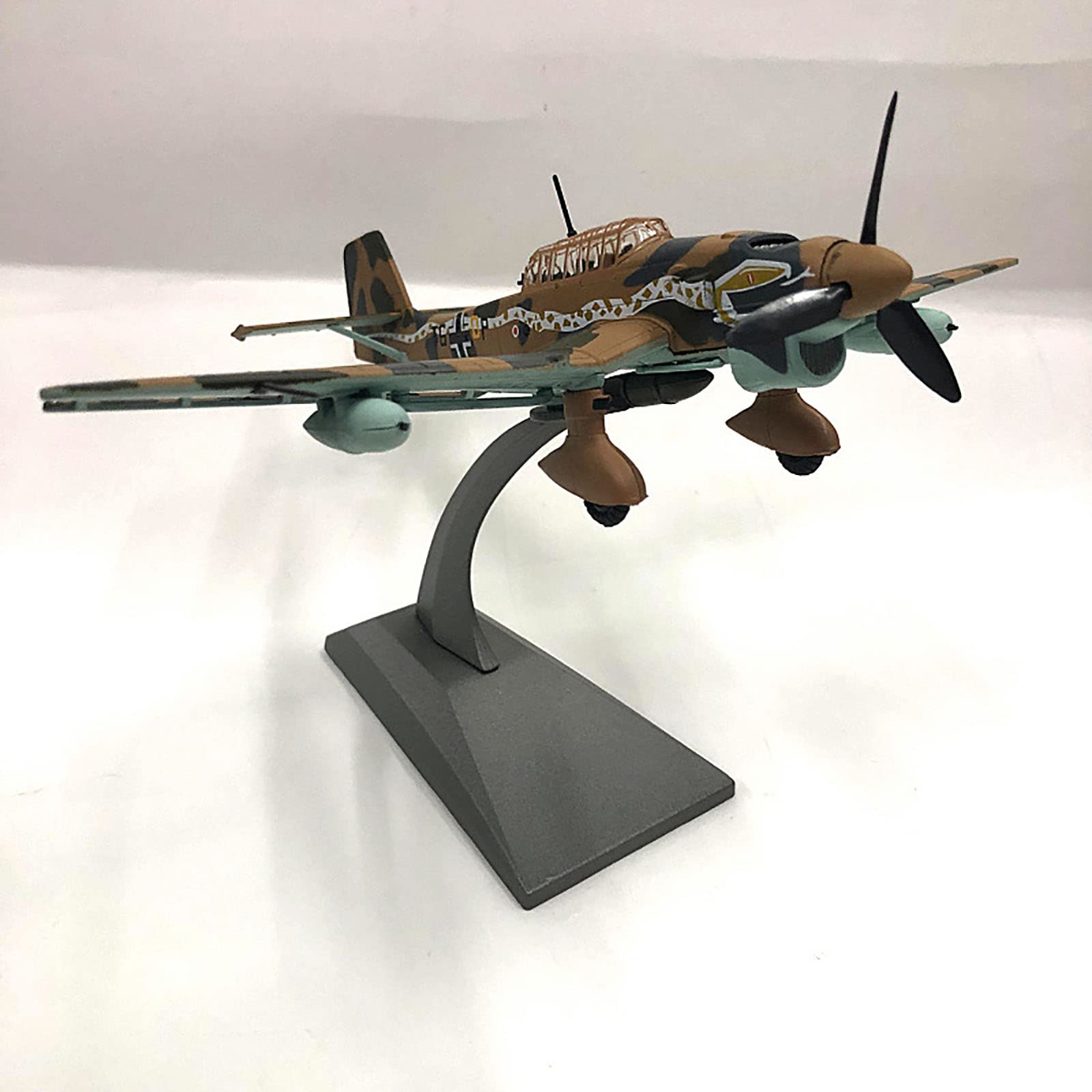 Maquette - avion - 1/32 - REVELL réf 04796 - Junkers Ju87B Stuka - Bombardier en piqué Allemagne Deuxième Guerre Mondiale - Modélisme