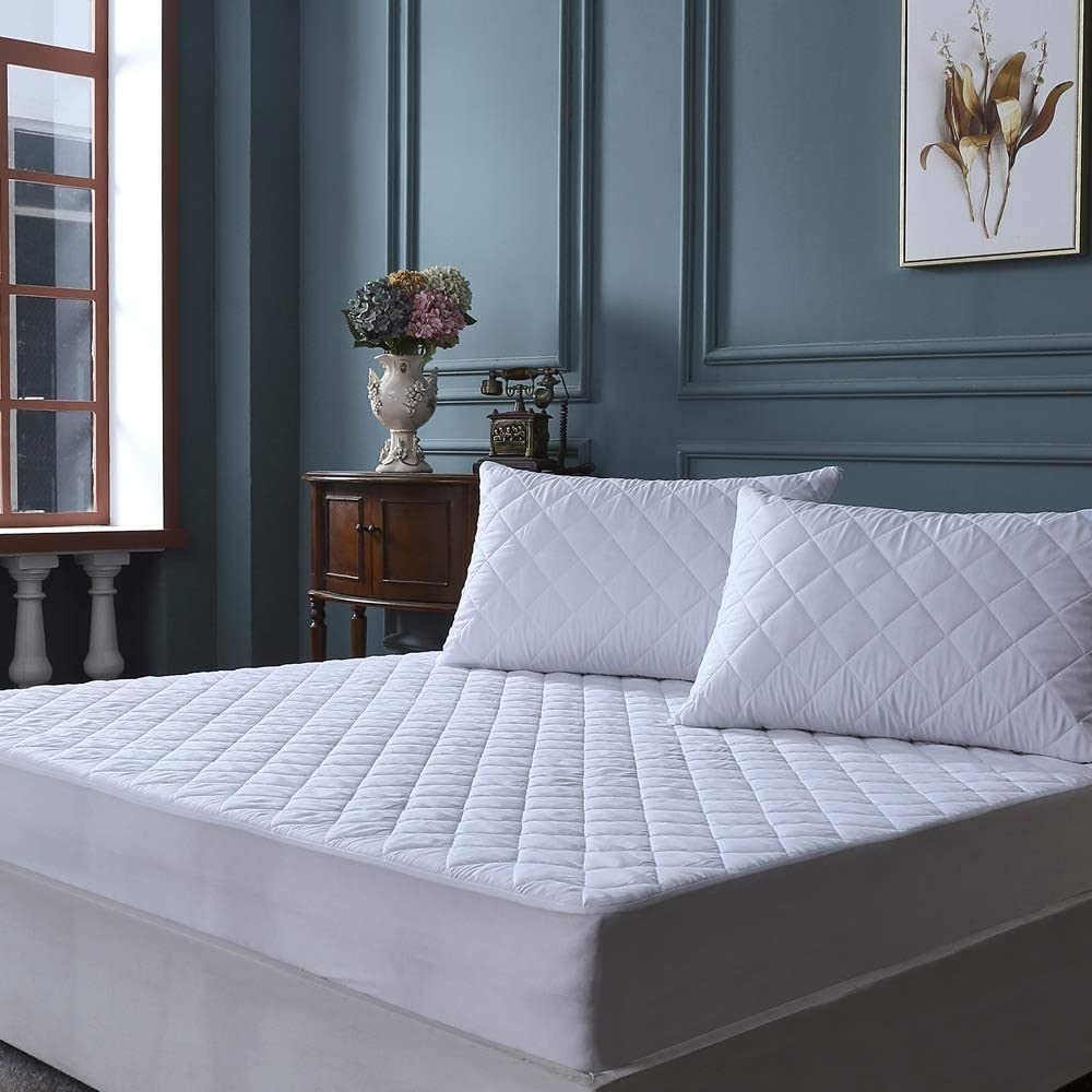 Nightzone Extra Deep 200 Thread Count Egyptian Cotton Quilted Mattress Protector (King)