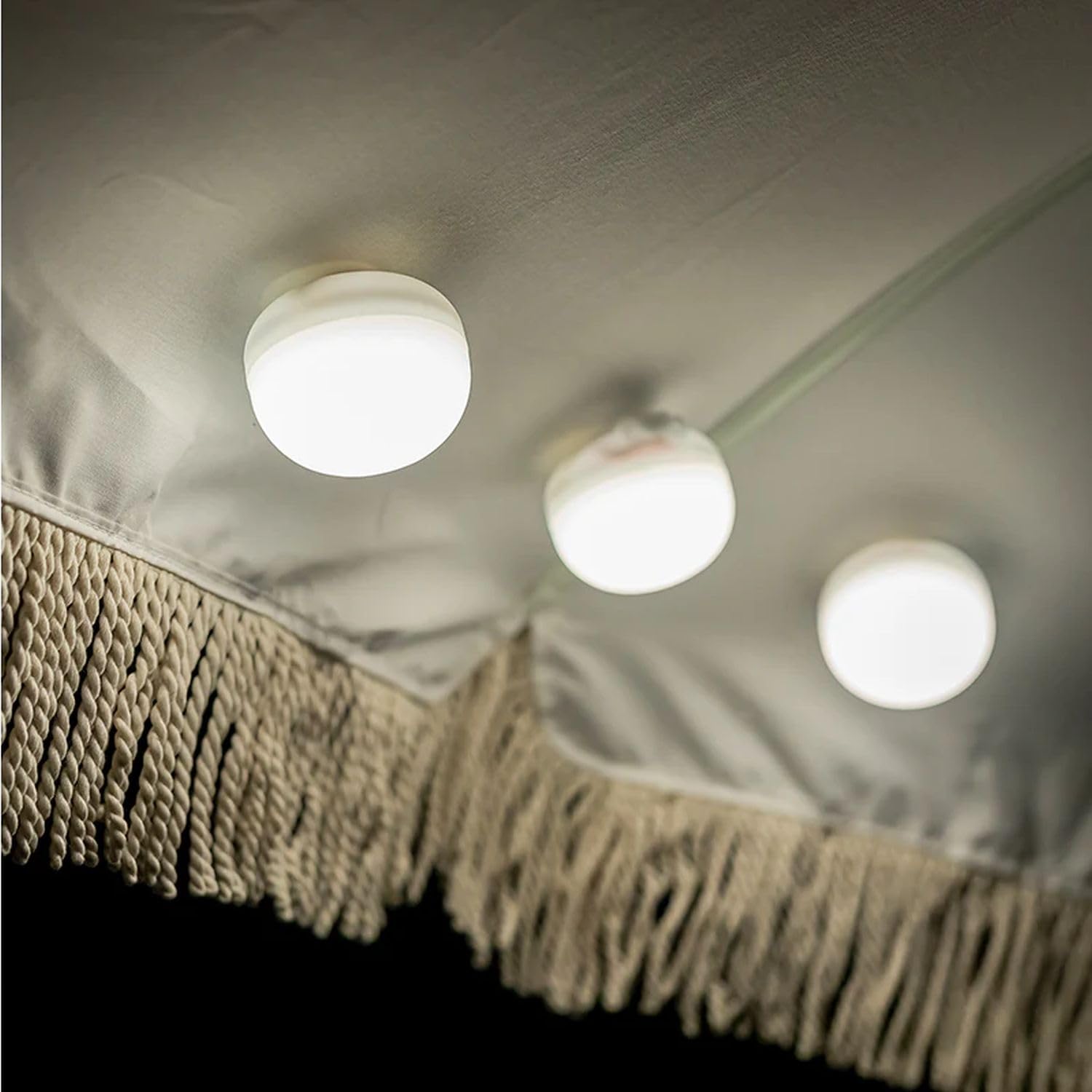 Akku Leuchtmittel LED 3er Set tragbar mit Haken Magnet Ø 6,5 cm 2700 K dimmbar Fernbedienung USB IP54 Campingleuchte Licht Lampe außen innen
