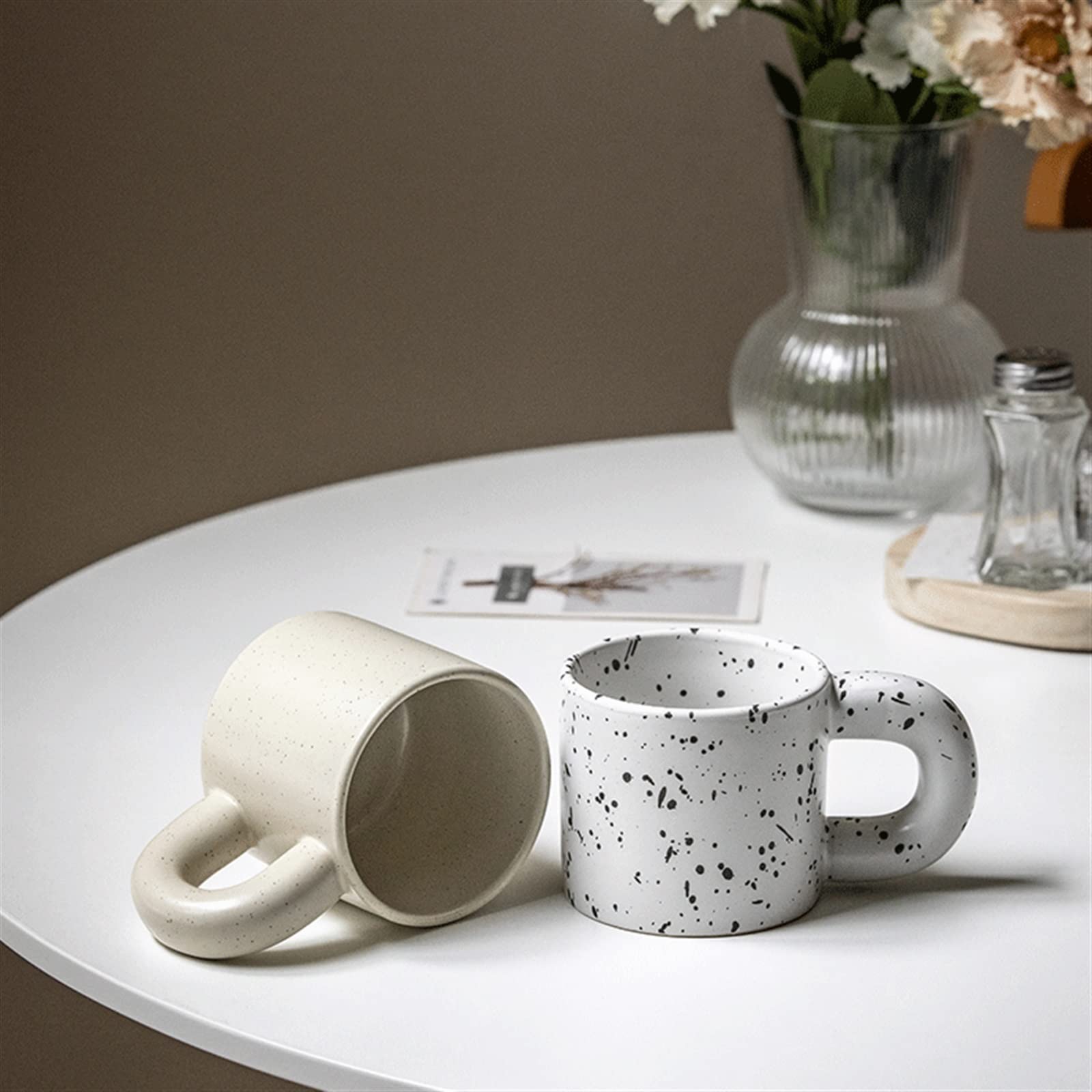Maison Conception créative de tasse à café en céramique avec poignée épaisse Petits défauts Tasse eau thé Décoration(Blanc)