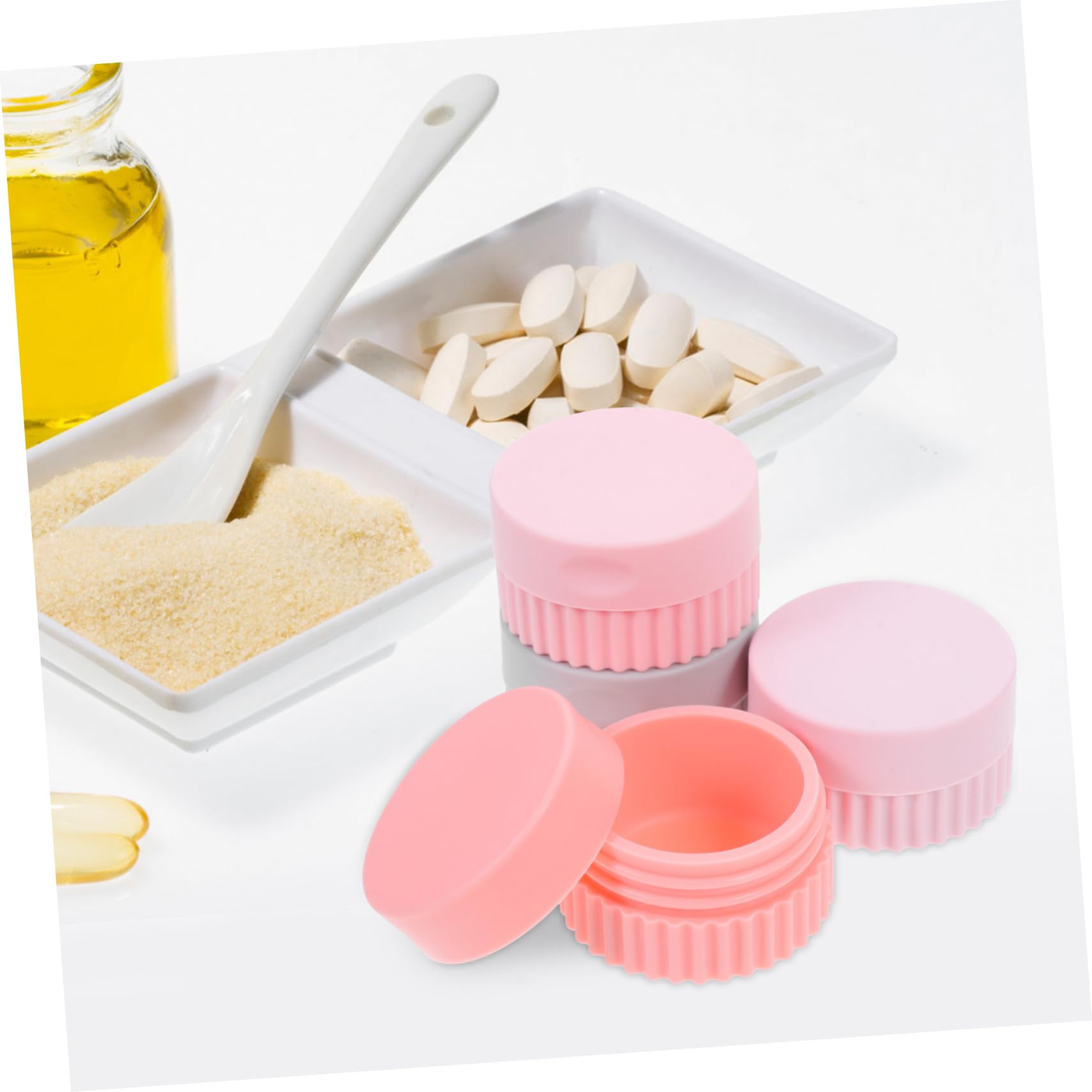 VALICLUD 3 Sätze Pillendose Hautpflege Klein Reisen Wöchentliche Pille Pille Pille Tragbar Erinnerungs-pillen-organizer Dosis Behälter Erste Cremes Mit Kieselgel 4 Stück * 3