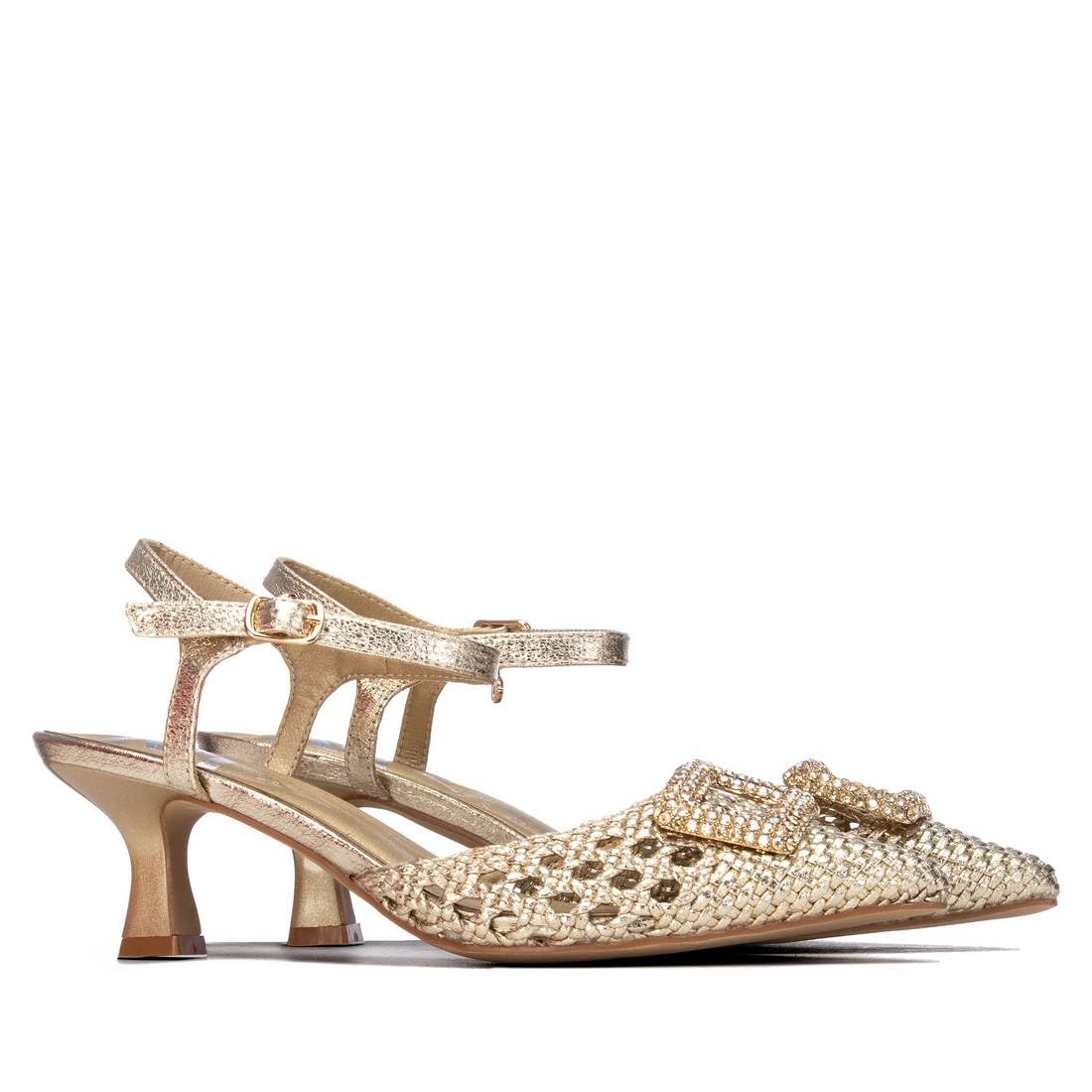 XTI Zapatos de Salón Mujer Calzado Cómodo Versátil