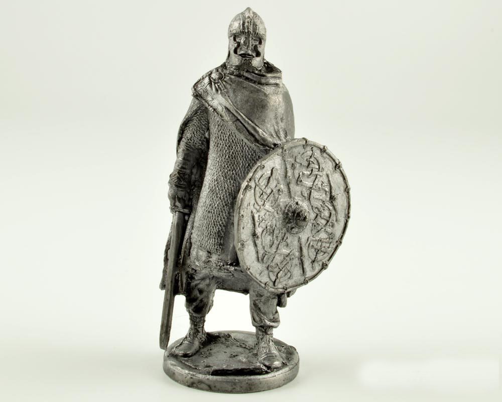 Jarl Scandinavian Viking, North, 9-10 century metal sculpture. Collection 54mm (scale 1/32) miniature figurine. Tin toy soldiers