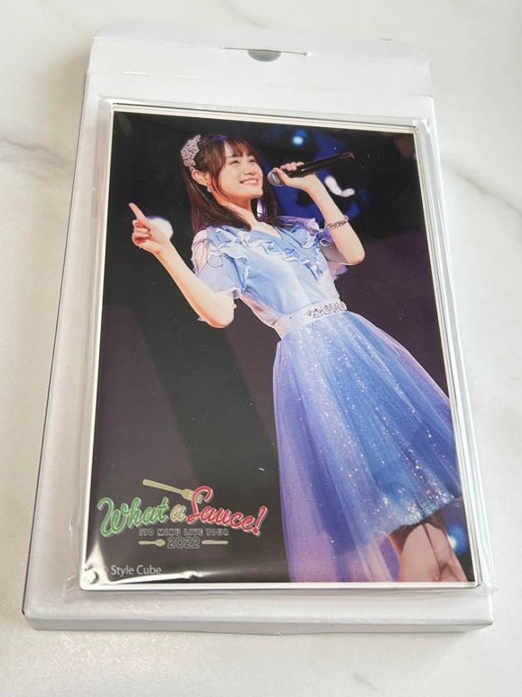 伊藤美来 アクリルスタンド