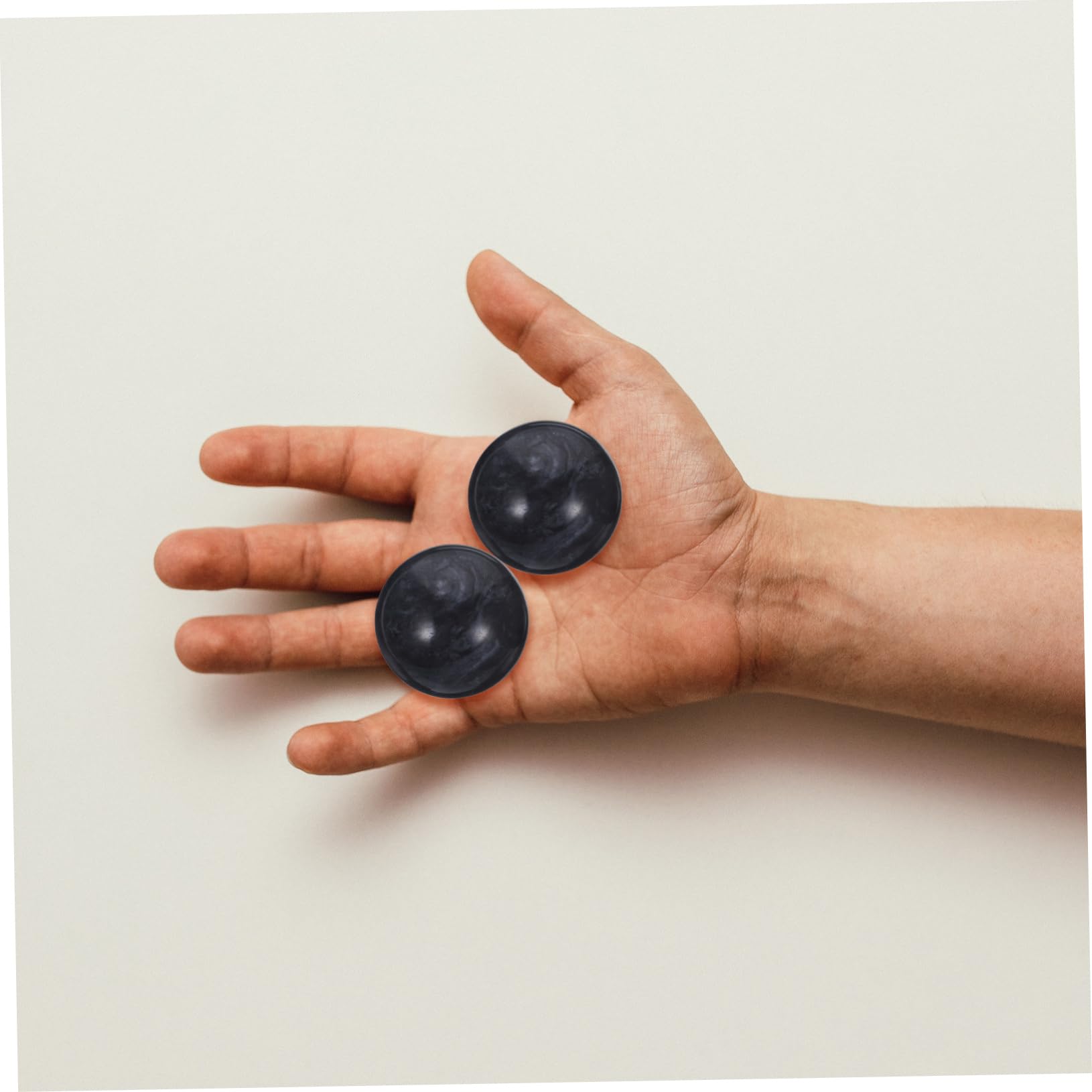 Bolas de Jade para Masaje de Mano, 2 Piezas Negras | Ejercicio Manual y Relajación, Estimulan la Circulación, Uso en Casa y Viendo la Televisión Color Aleatorio