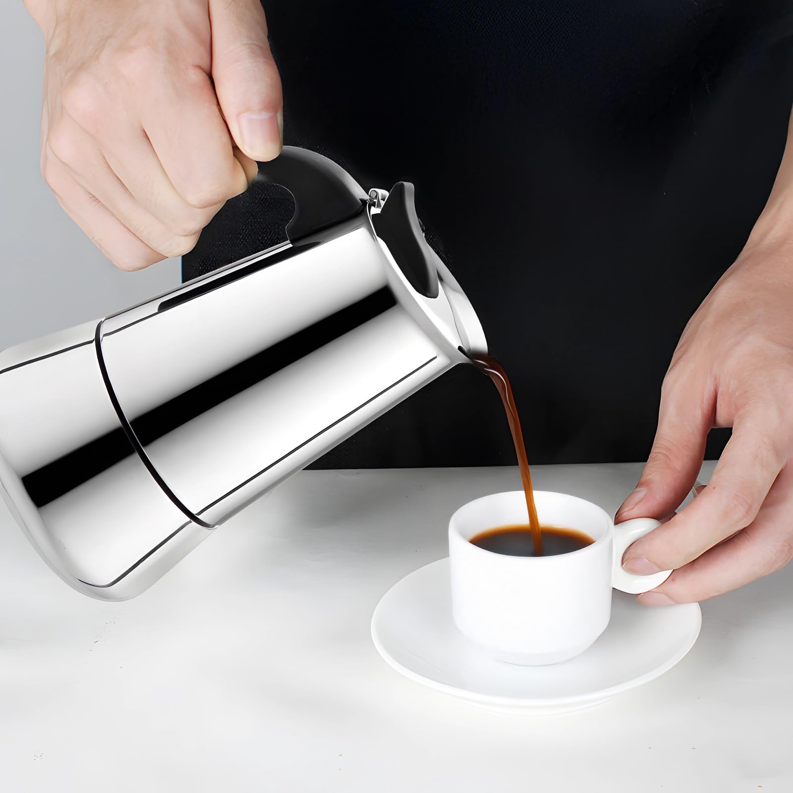Cafetera italiana de 6 tazas, diseño compacto de acero inoxidable, apta para lavavajillas para todas las estufas