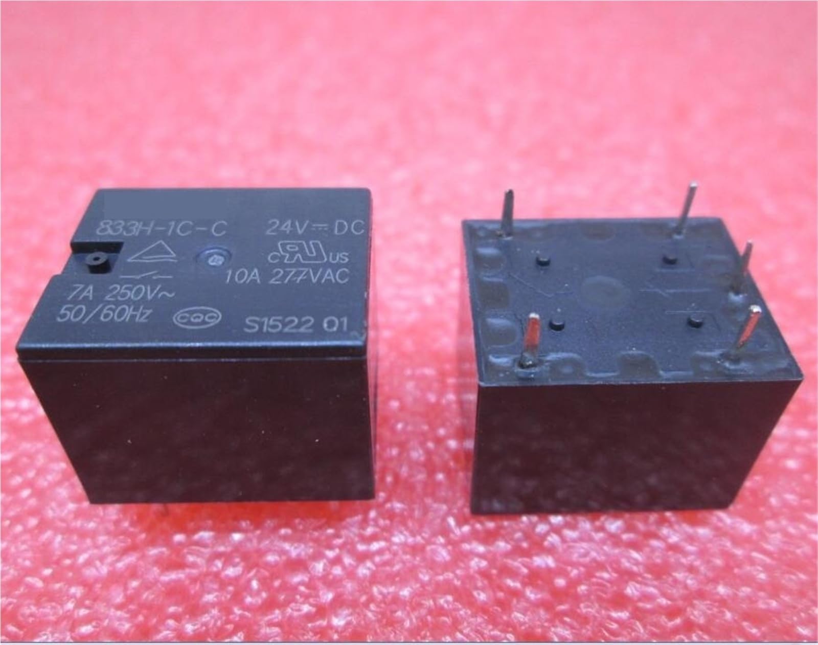 Relais 833H-1C-C 24V anti-interférence pour circuit DIP5 - 2