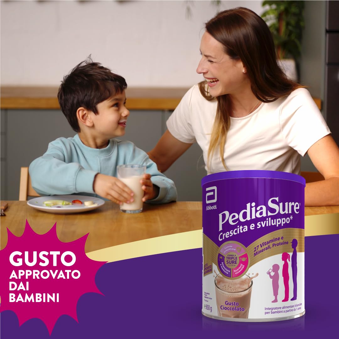 PEDIASURE Crescita e Sviluppo Integratore Alimentare per Bambini, Multivitaminico con 27 Vitamine e Minerali e Proteine, da un Anno in Su, Confezione 850g, Gusto Cioccolato