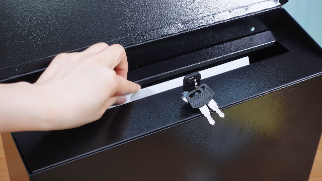 Yaocom Locking Wall Mount Mailbox for Outside 15. 35 x 9. 45 x 3