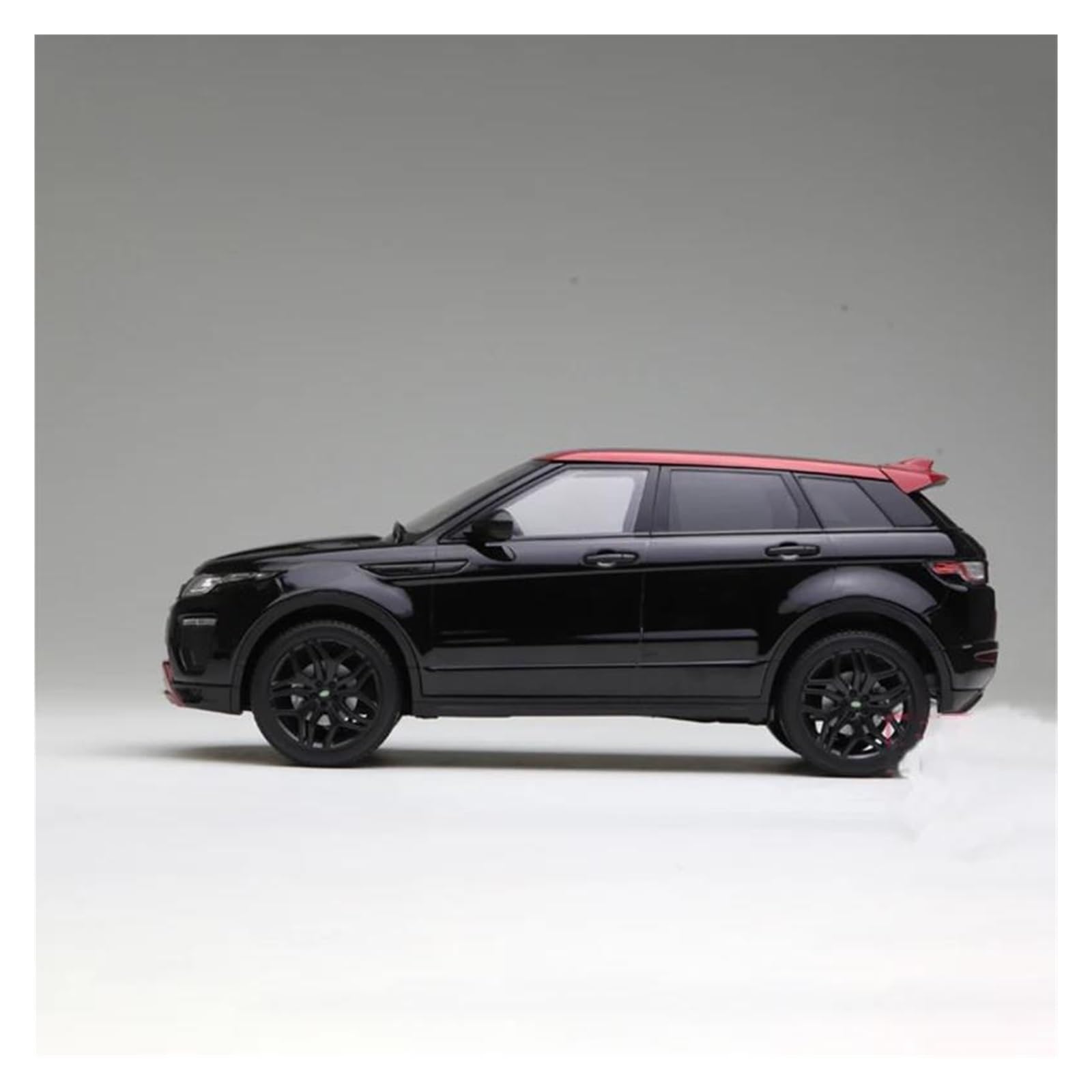Amazon.co.jp: ダイキャストカー 1:18 レンジローバー
