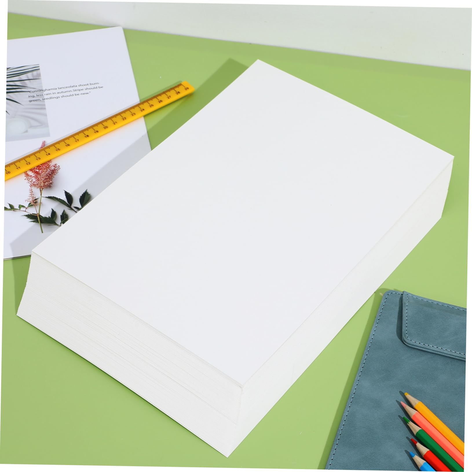 Angoily Papier d'Imprimante A4 Vierge 100 Feuilles Surface Lisse Compatibilité pour Imprimantes et Copieurs Fournitures de Bureau