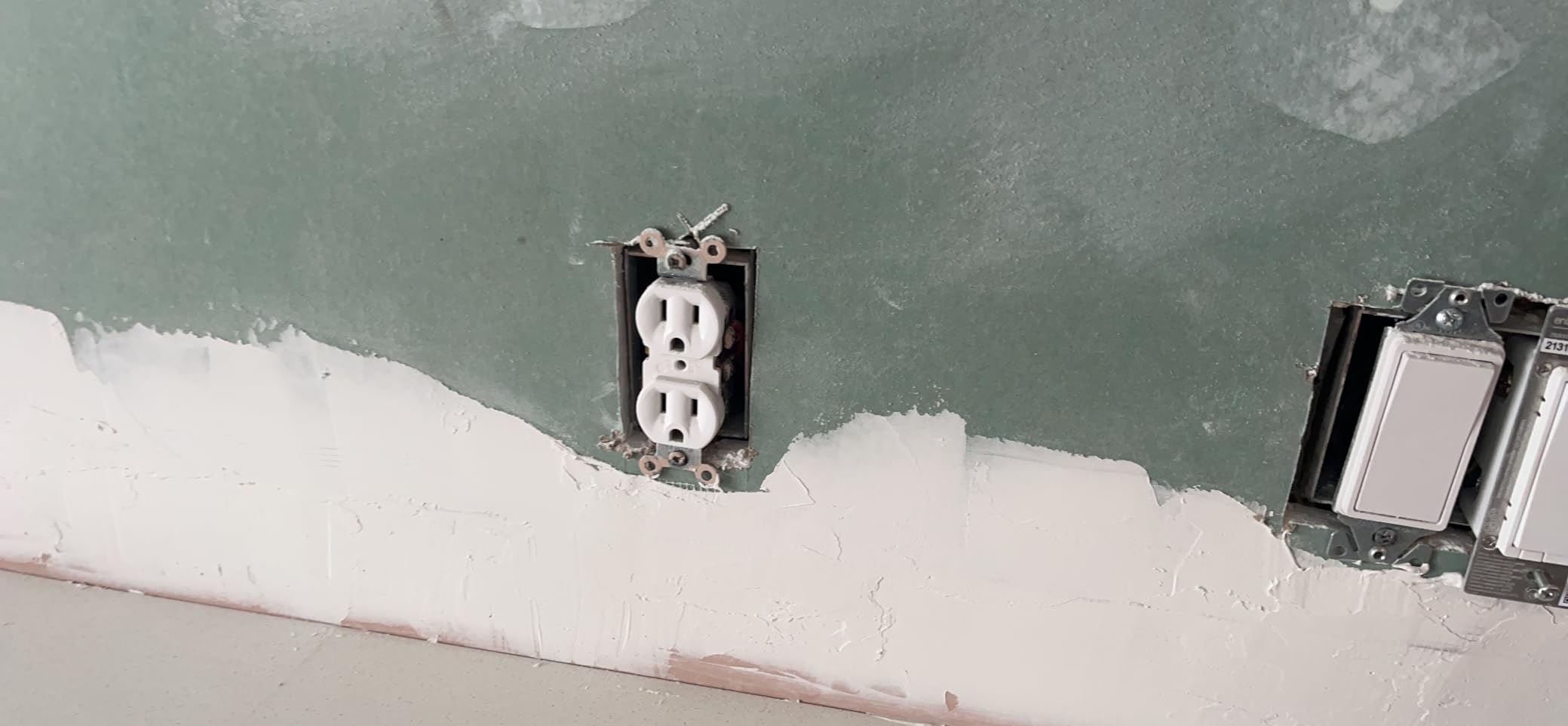 20V MAX* XR® Brushless Cordless 3-Speed Oscillating Multi-Tool (Tool Only) photo review