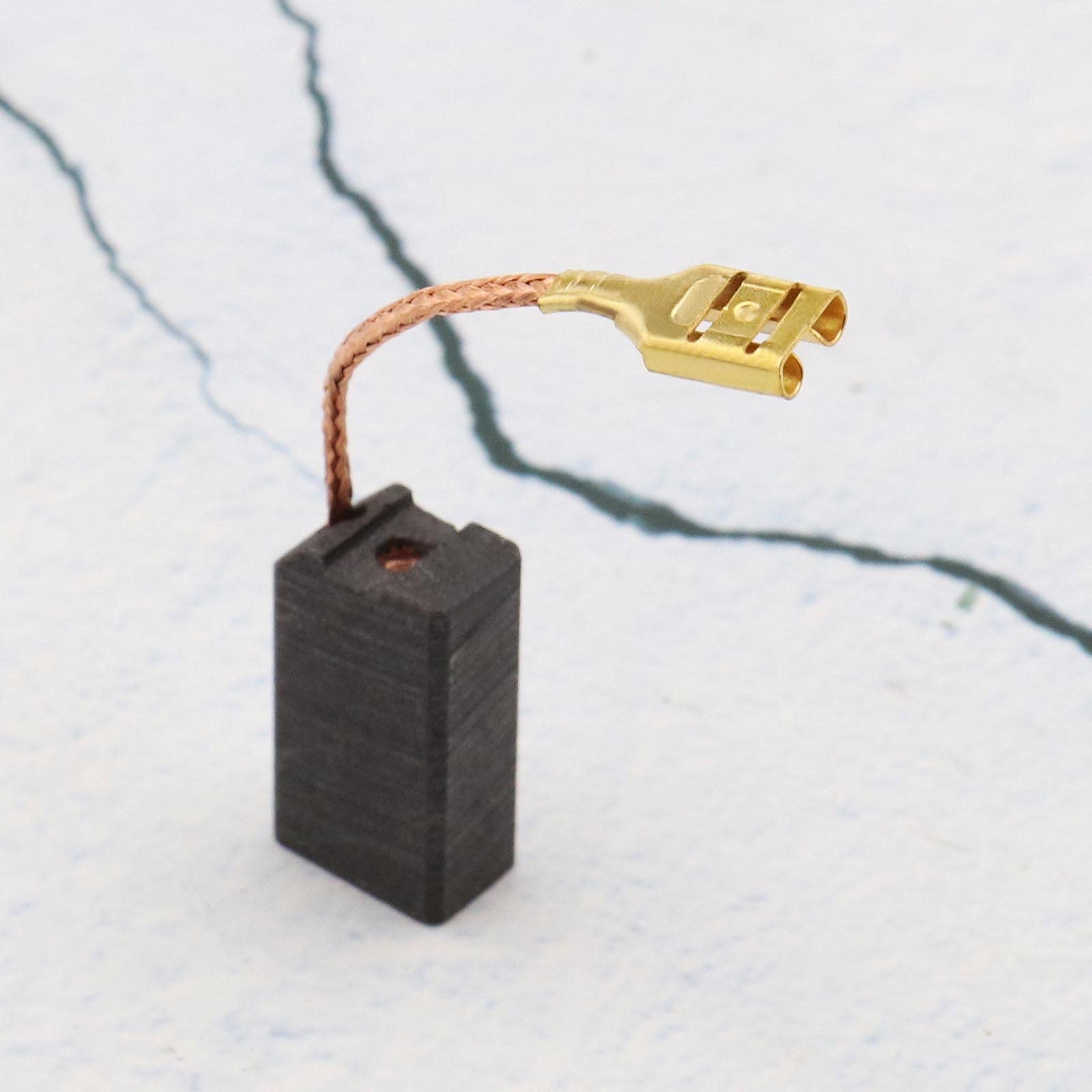 ECSiNG 2 Paires Balais de Charbon 6.3x10x17.5mm Pièce de Rechange de Moteur Compatible avec HILTI TE14 TE15 TE15C TE18M TE24 TE25 TE104 Accessoires d'outils Électriques