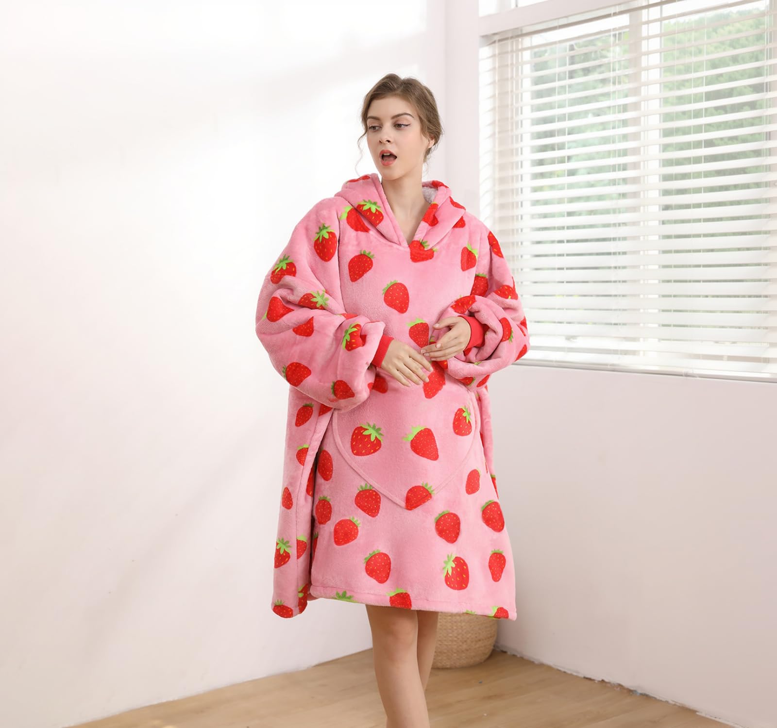 Wearable Blanket Hoodie, Women Oversized Fluffy Hoodies Blanket,Warm Cozy Sherpa Sweatshirt Gift,One Size for All